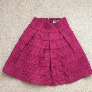 *4/24* Magenta pleated skirt
